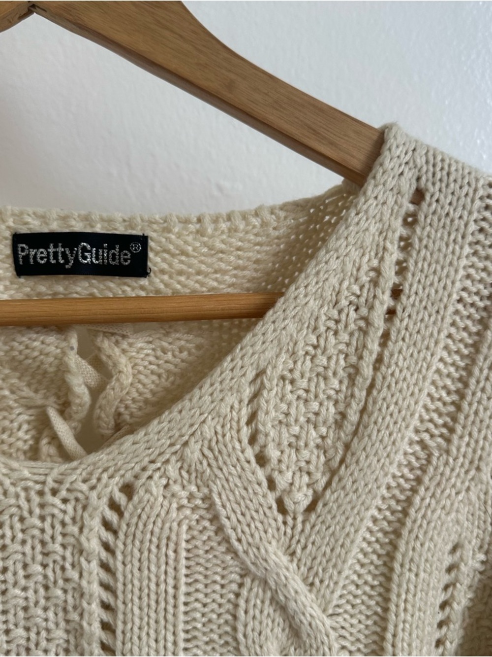 Cream Cable Knit Cropped Sweater - Picture 3 of 4